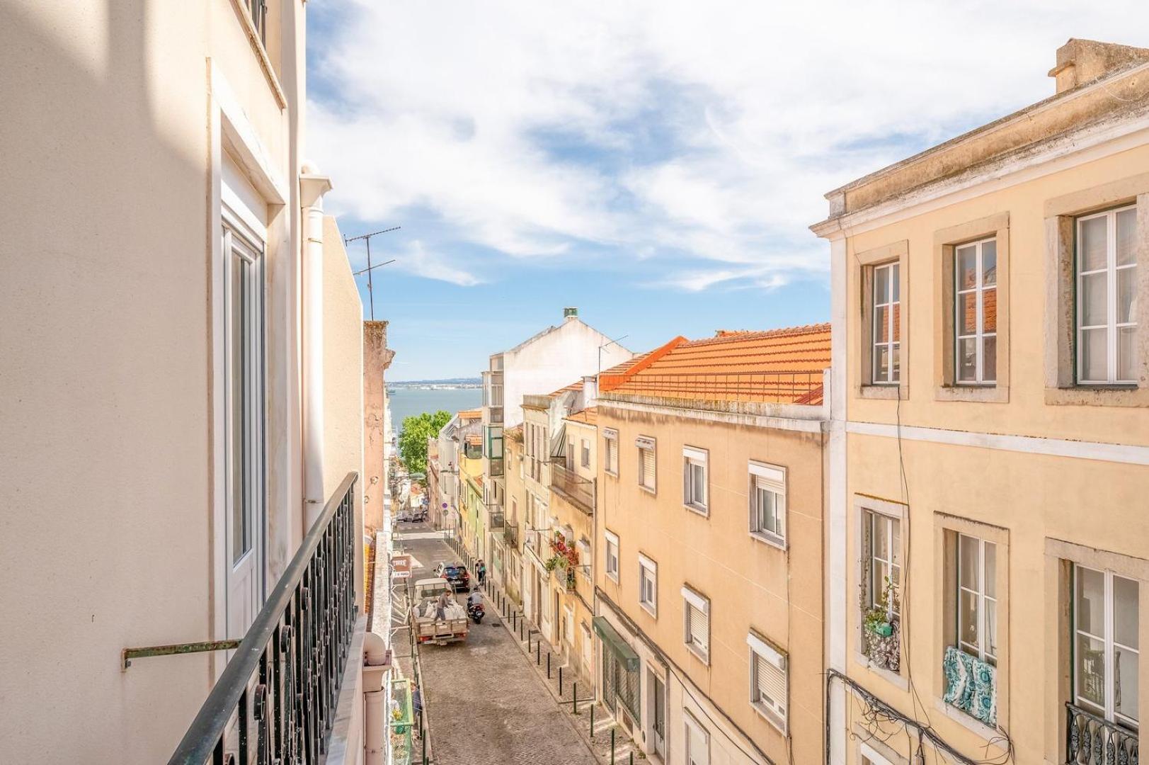 Guestready - Lush Atmosphere In Lisbon Appartement Buitenkant foto